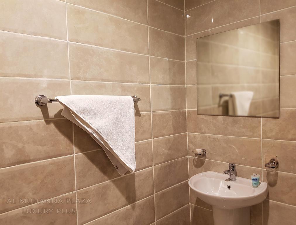 Al Muhanna Plaza Luxury Plus Salmiya Exterior foto